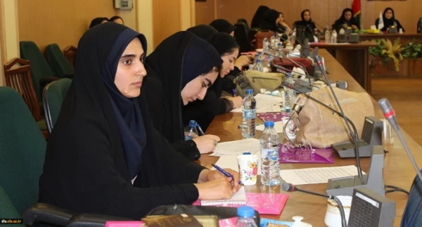 اولین کارگاه آموزشی منشور دانستنی‎های ابتدایی