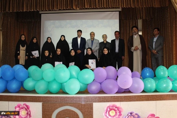 مراسم آیین استقبال از نو دانشجو معلمان پردیس فاطمه الزهرا(س) تبریز 13