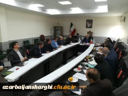 جلسه مدیران گروه و معاونین آموزشی و روئسای پردیس ها با مدیریت استانی... 3