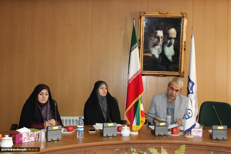 دومین جلسه شورای اداری سال تحصیلی 99-98 پردیس فاطمه الزهرا(س) تبریز برگزار شد. 3