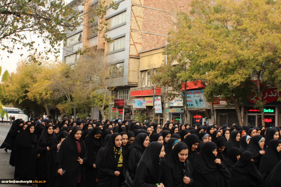 حضور دانشگاه فرهنگیان استان آذربایجان شرقی در تجمع مردمی حمایت از امنیت و اقتدار کشور . 7