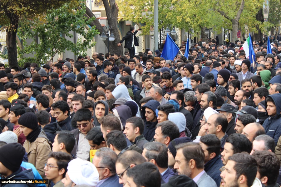 حضور دانشگاه فرهنگیان استان آذربایجان شرقی در تجمع مردمی حمایت از امنیت و اقتدار کشور . 19