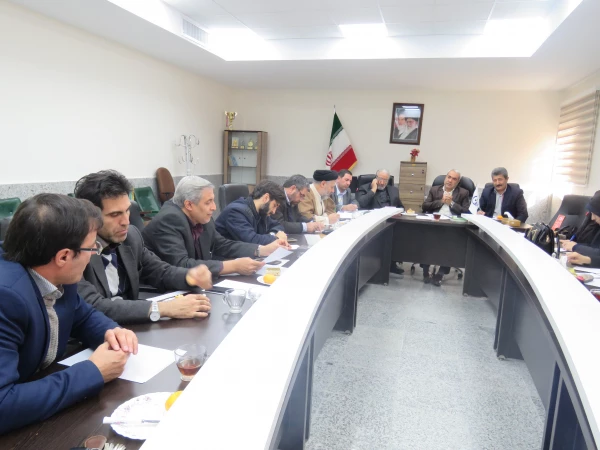 جلسه ستاد اقامه نماز دانشگاه فرهنگیان در محل مدیریت امور پردیس های استان با حضور ضیائی مدیر ستاد اقامه نماز استان آذربایجان شرقی واعضای ستاد برگزار شد.  6