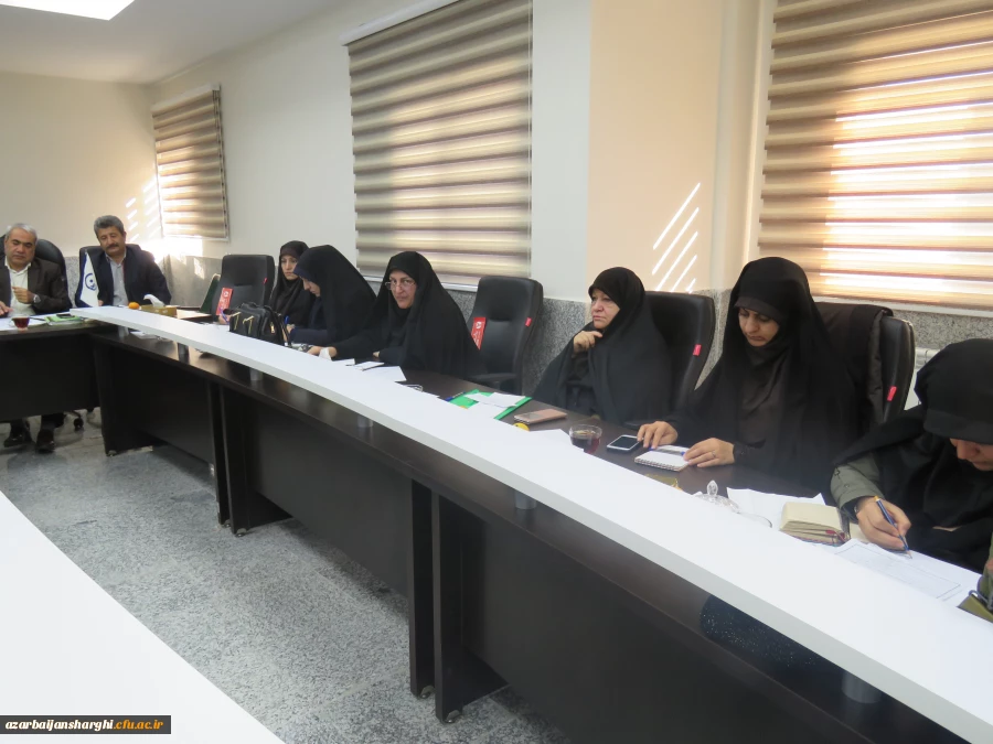 جلسه ستاد اقامه نماز دانشگاه فرهنگیان در محل مدیریت امور پردیس های استان با حضور ضیائی مدیر ستاد اقامه نماز استان آذربایجان شرقی واعضای ستاد برگزار شد.  7