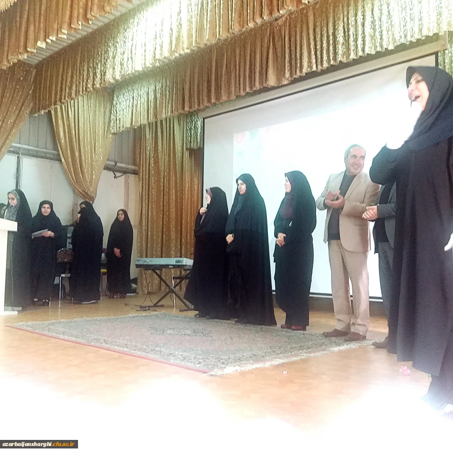 بزرگداشت روز جهانی معلولین به همت دانشجو معلمان استثنائی با همکاری اداره کل آموزش و پرورش استثنایی استان و پردیس فاطمه الزهرا(س) 5