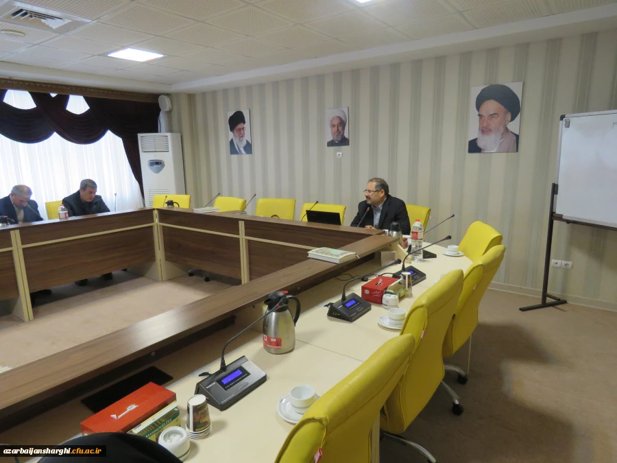 گزارش تصویری کارگاه پیشنهاده نویسی که در تاریخ 98/09/13 با مدیریت امور پردیس های استان آذربایجان شرقی برگزار شد. 5