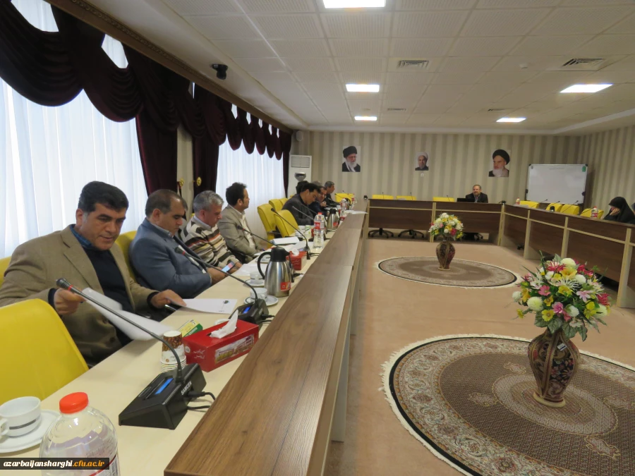 گزارش تصویری کارگاه پیشنهاده نویسی که در تاریخ 98/09/13 با مدیریت امور پردیس های استان آذربایجان شرقی برگزار شد. 4
