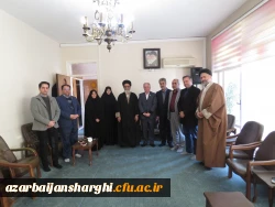 دیدار مدیریت امور پردیس های استان و رئیس هیئت مدیره و مدیر عامل بنیاد خیرین حامی دانشگاه فرهنگیان و همراهان با نماینده ولی فقیه در استان آذربایجان  شرقی. 3