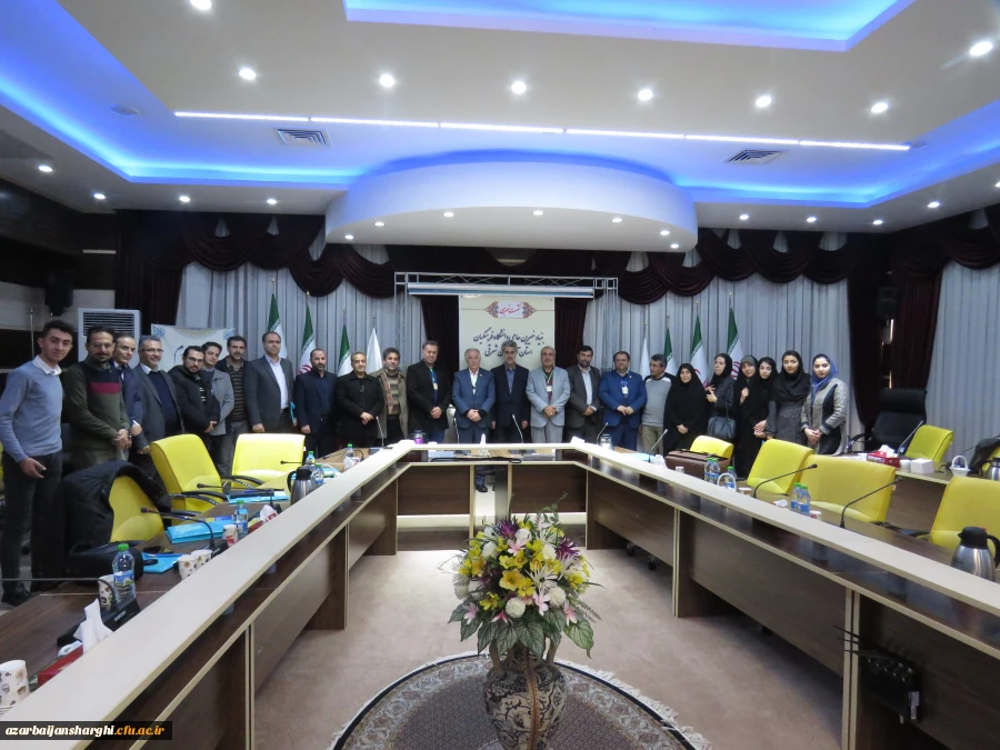 نشست خبری مسئولین بنیاد خیرین حامی دانشگاه فرهنگیان کشور و مدیریت امور پردیس های استان با حضور جمعی از خبرگزاری های کشوری و استانی 7