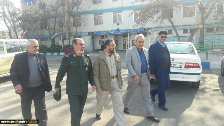 حضور و بازدید سردار باقر زاده و سردار عباسقلیزاده از پردیس فاطمه الزهرا(س)
 2