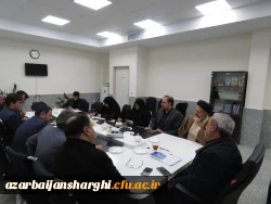 برگزاری جلسه ستاد فرهنگی به مناسبت شهادت سردار اسلام حاج قاسم سلیمانی در محل مدیریت امور پردیس های استان 5