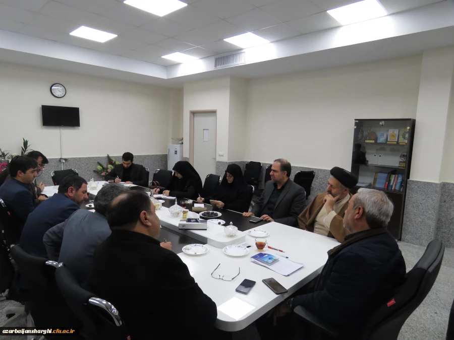 برگزاری جلسه ستاد فرهنگی به مناسبت شهادت سردار اسلام حاج قاسم سلیمانی در محل مدیریت امور پردیس های استان 5