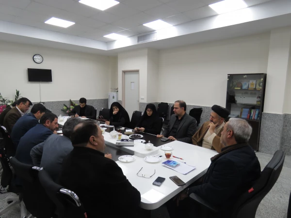 برگزاری جلسه ستاد فرهنگی به مناسبت شهادت سردار اسلام حاج قاسم سلیمانی در محل مدیریت امور پردیس های استان 6