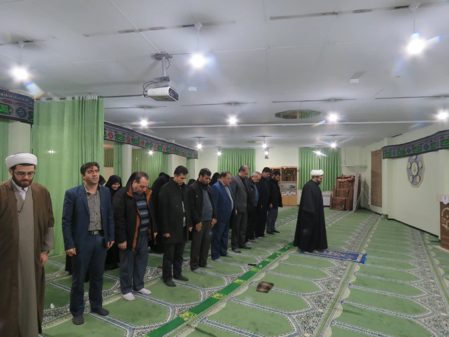 ر کارهای جهادی و اخلاص می توانیم سردار شهید سلیمانی را به عنوان الگو انتخاب کنیم 6