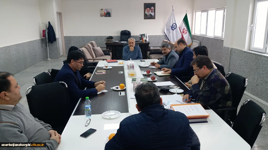 برگزاری کارگروه بررسی درخواست رتبه و مدرک تحصیلی اعضای غیر هیئت علمی در محل مدیریت امور پردیس های استان 2