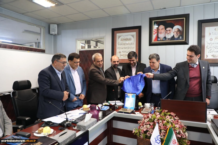 494153_2660458012_1800_1200