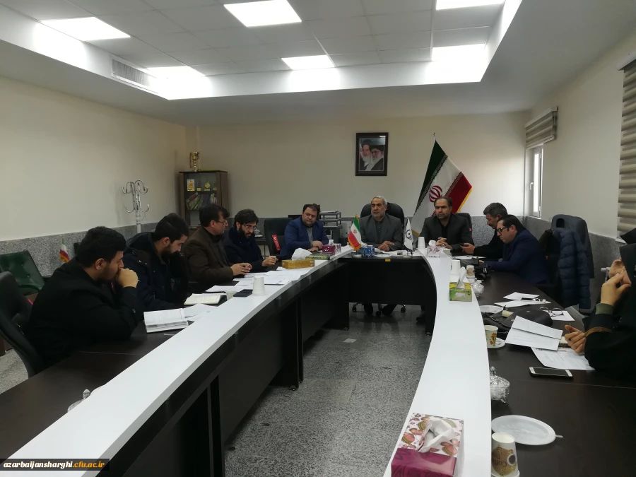 برگزاری جلسه ی شورای فرهنگی در مورد برنامه های ایام الله دهه فجر 3