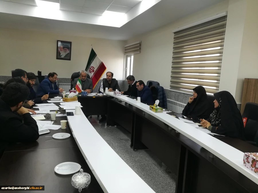 برگزاری جلسه ی شورای فرهنگی در مورد برنامه های ایام الله دهه فجر 4