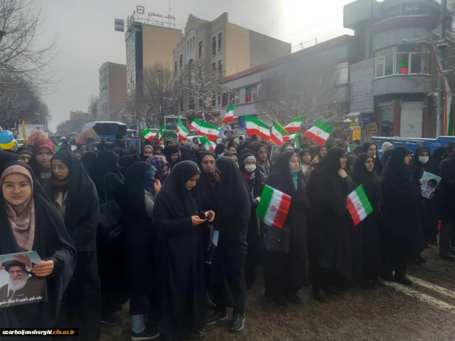 حضور اساتید, کارکنان و دانشجو معلمان دانشگاه فرهنگیان استان آذربایجان شرقی در راهپیمایی ۲۲ بهمن ماه 6