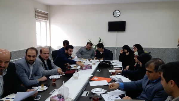 برگزاری جلسه شورای تغذیه در محل مدیریت امور پردیس های استان 5