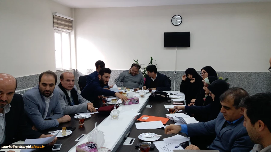 برگزاری جلسه شورای تغذیه در محل مدیریت امور پردیس های استان 5