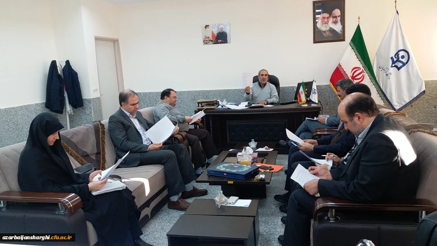 برگزاری جلسه شورای مدیریت استانی در محل مدیریت امور پردیس های استان 2