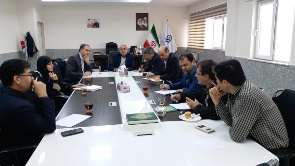 جلسه ساماندهی نیروی انسانی در محل مدیریت امور پردیس های استان برگزار شد 2