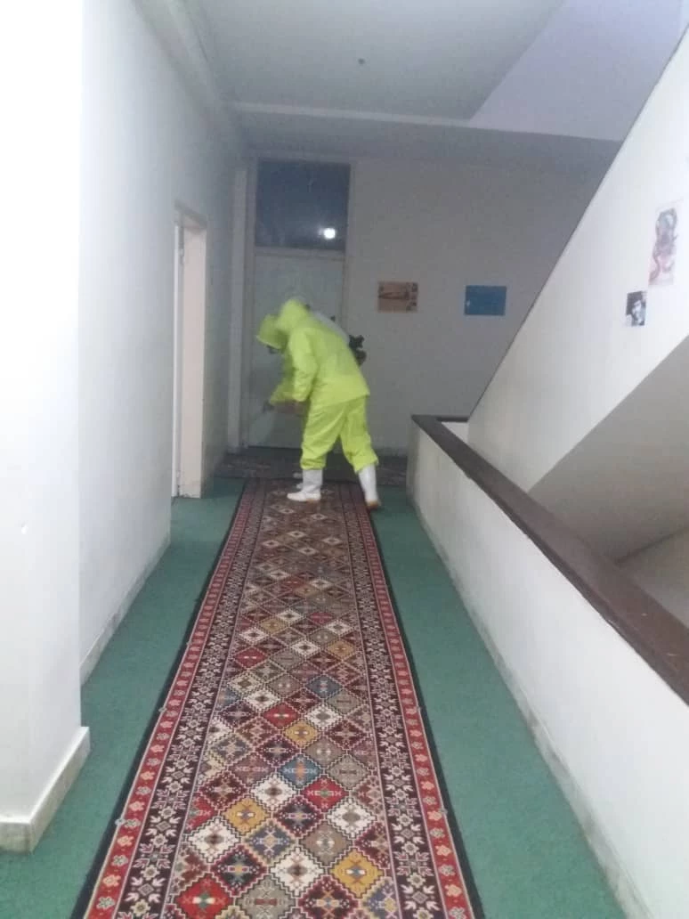 گندزدایی و ضدعفونی پردیس های علامه امینی و فاطمه الزهرا(س) جهت پیشگیری از انتقال ویروس کرونا 2