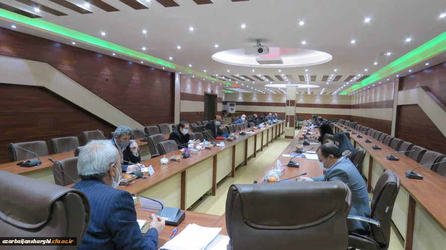 جلسه شورای آموزش 3