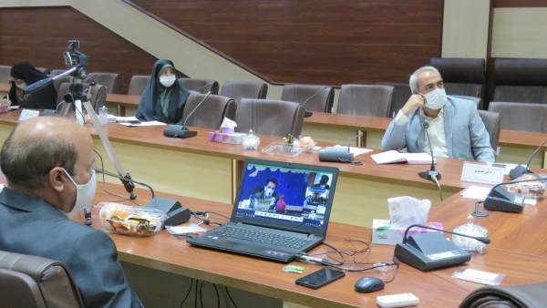 ویدوئو کنفرانس 8