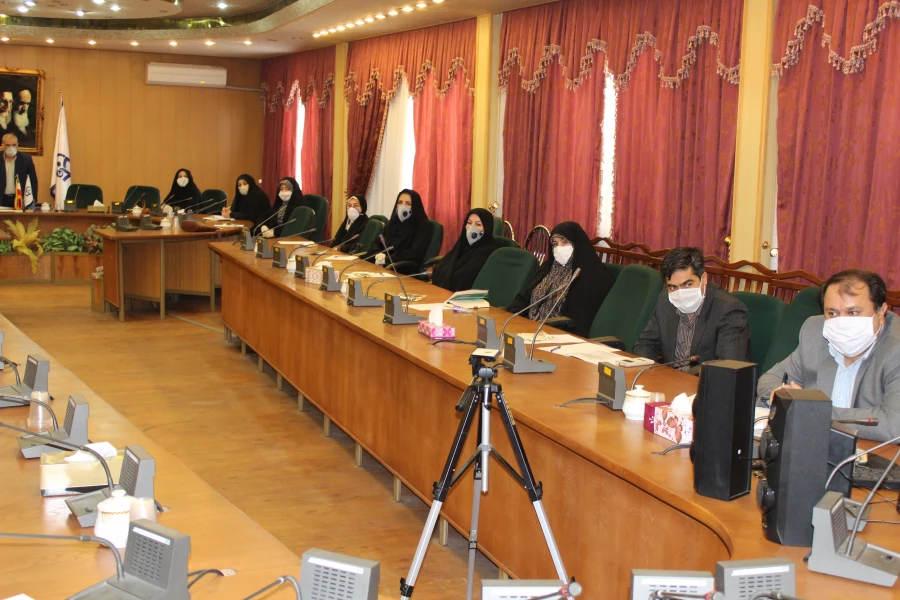 بحث و تبادل نظر در مورد آموزش های مجازی ودر گروه ادبیات فارسی 3