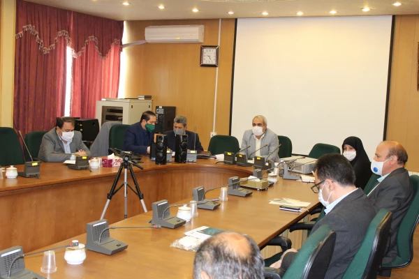 بحث و تبادل نظر در مورد آموزش های مجازی ودر گروه ادبیات فارسی 5