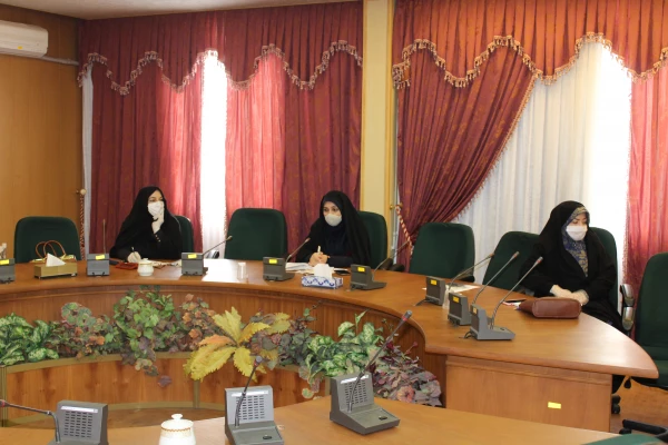 بحث و تبادل نظر در مورد آموزش های مجازی ودر گروه ادبیات فارسی 6