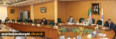 جلسه شورای آموزش با حضور اساتید گروه ریاضی

بررسی فرایند آموزش های مجازی در گروه ریاضی