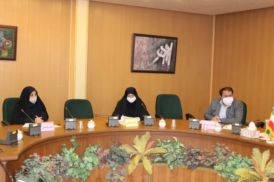 بررسی فرایند آموزش های مجازی در گروه ریاضی 5