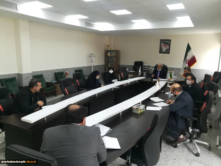 تصمیم گیری در مورد برنامه های هفته سرآمدی آموزش 2