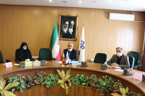 حراست چشم بینا و بصیر سازمان است. 3