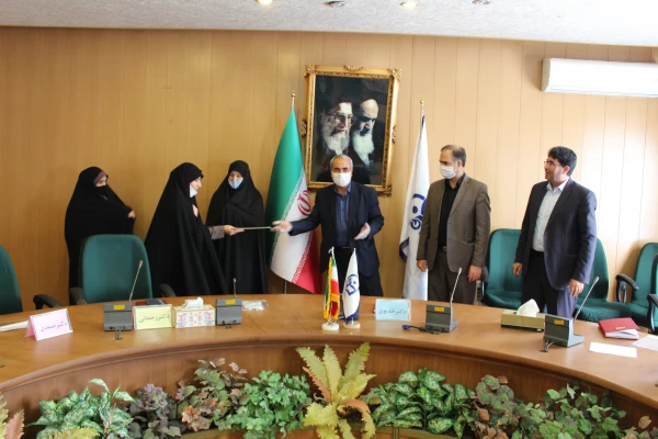 حراست چشم بینا و بصیر سازمان است. 13