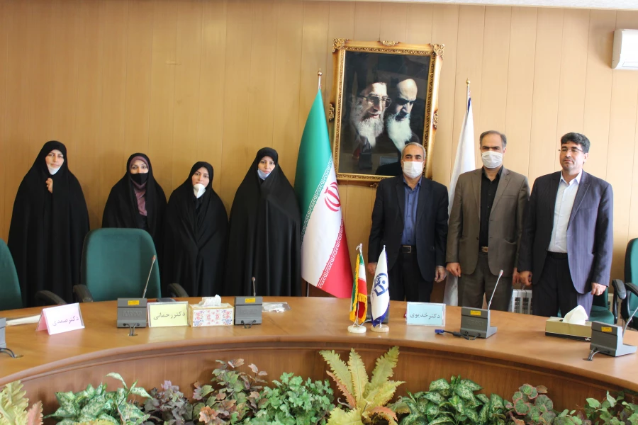 حراست چشم بینا و بصیر سازمان است. 14