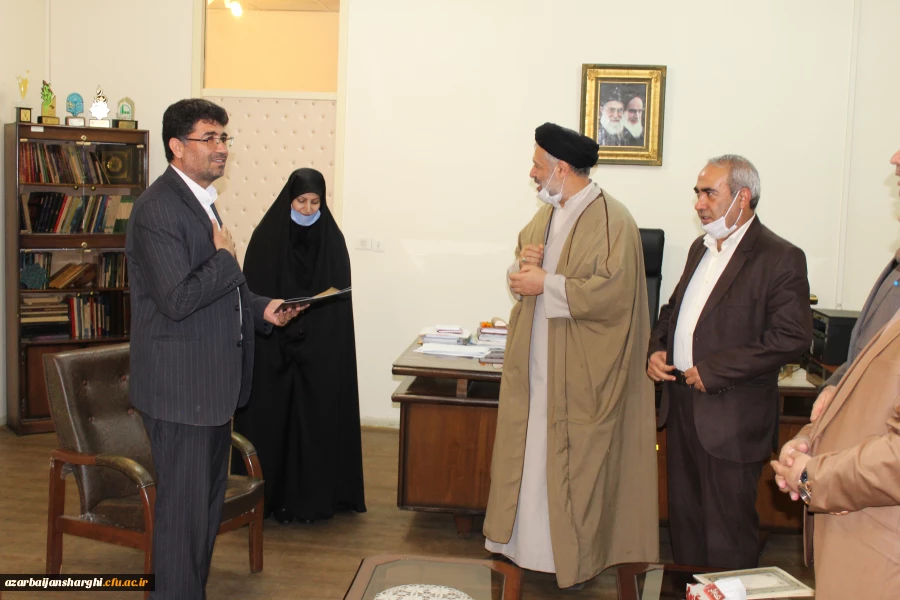 تجلیل از مسئولین پردیس ها و مسئولین حوزه آموزش دانشگاه فرهنگیان استان 6