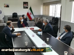 تقدیر از مدیر دانشگاه فرهنگیان استان به مناسبت همکاری در فرایند تولید ماسک و لباس های مخصوص دوران شیوع ویروس کرونا 6