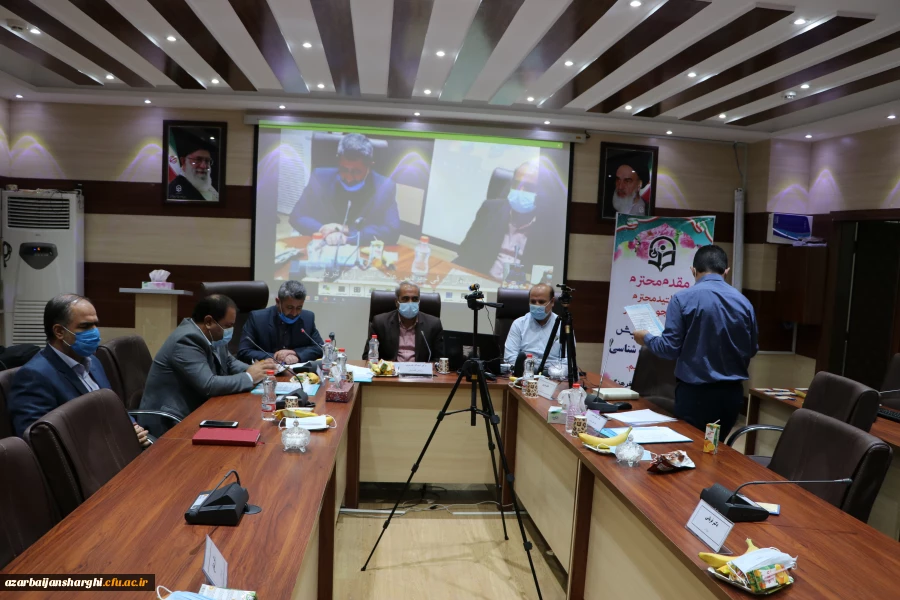 ارایه راهکارها و رویکردها به منظور حل معضلات و چالش های موجود در آموزش زیست شناسی  2