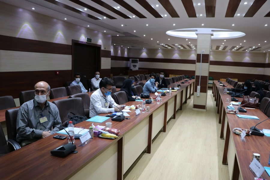 ارایه راهکارها و رویکردها به منظور حل معضلات و چالش های موجود در آموزش زیست شناسی  4