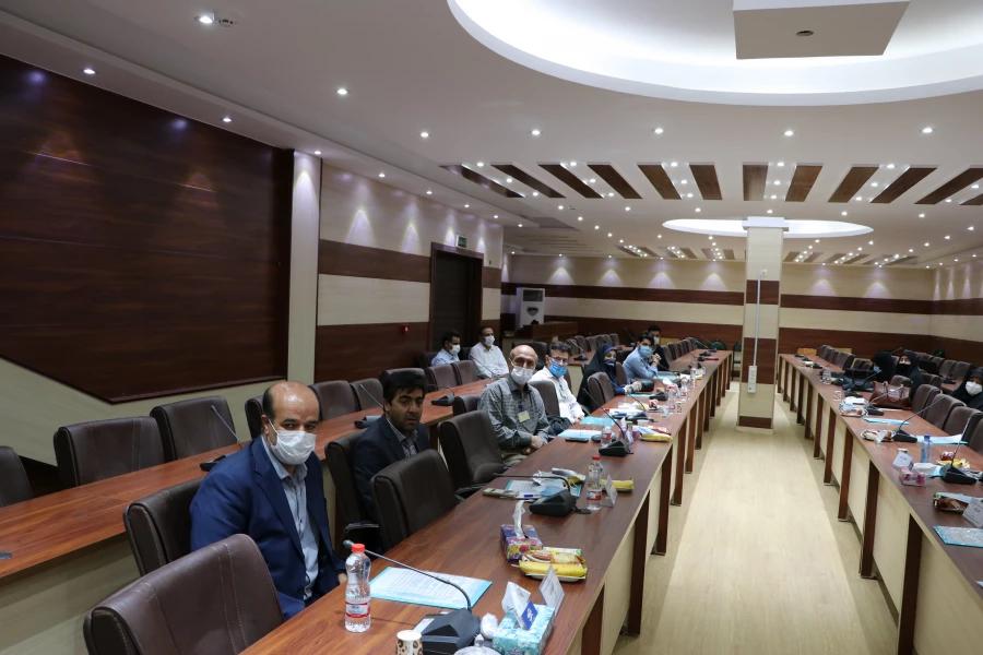 ارایه راهکارها و رویکردها به منظور حل معضلات و چالش های موجود در آموزش زیست شناسی  5