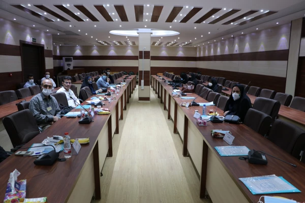 ارایه راهکارها و رویکردها به منظور حل معضلات و چالش های موجود در آموزش زیست شناسی  6