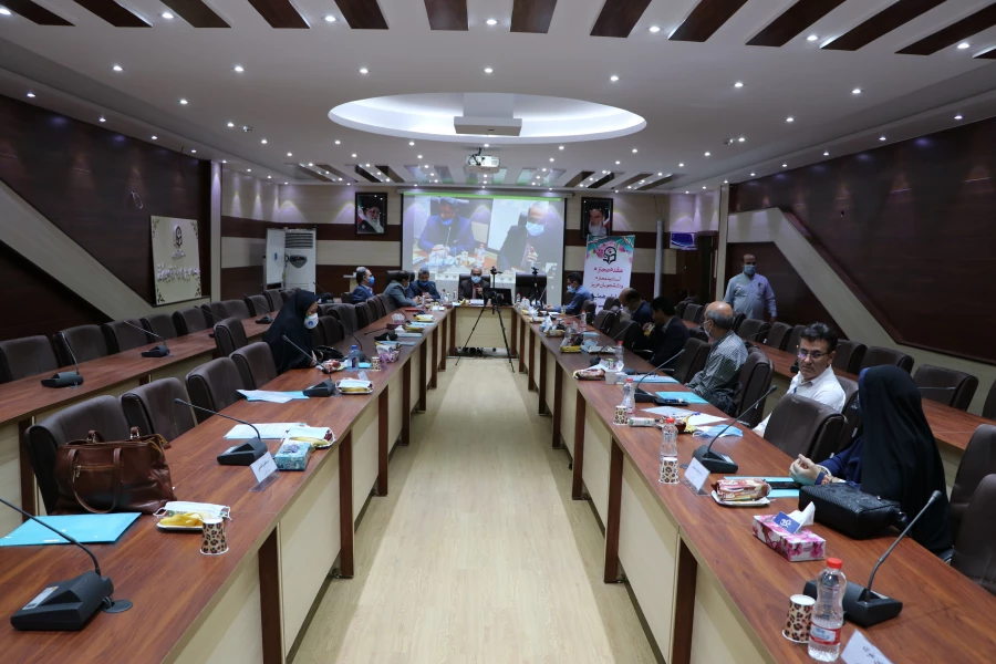 ارایه راهکارها و رویکردها به منظور حل معضلات و چالش های موجود در آموزش زیست شناسی  7