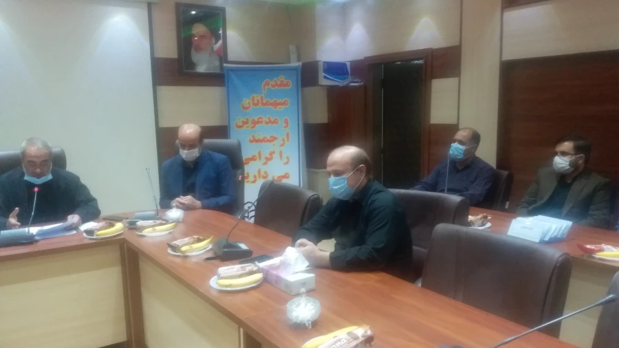 برگزاری جلسه شورای اداری پردیس علمه  امینی و تقدیر از کارکنان این پردیس 4