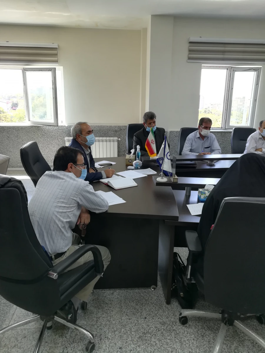 جلسه شورای آموزشی استان با موضوع بررسی آموزش مجازی در ترم جاری 6