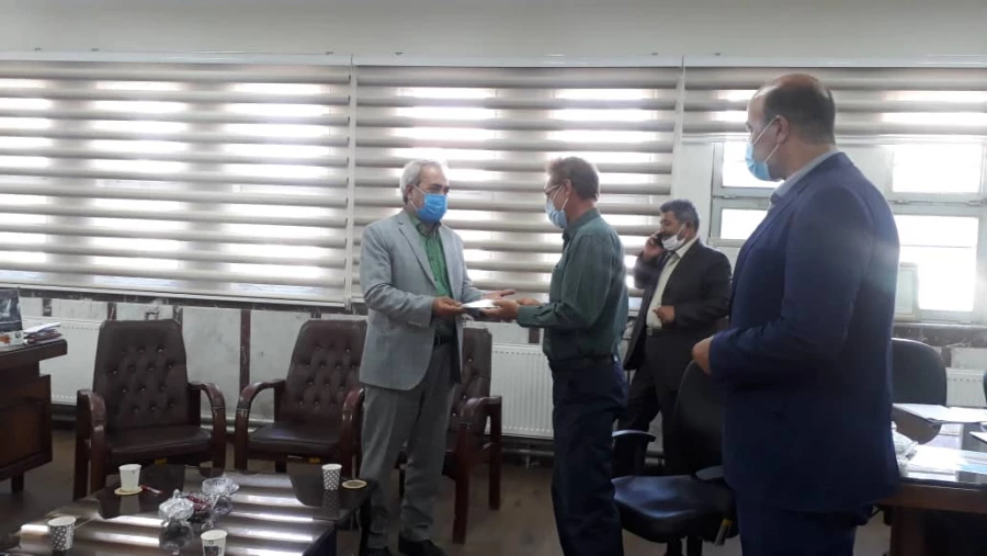 تجلیل از رزمندگان هشت سال دفاع مقدس دانشگاه فرهنگیان استان 4