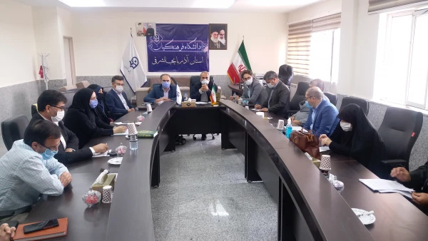 جلسه هیئت رئیسه دانشگاه فرهنگیان استان با اساتید گروه علوم پایه 2